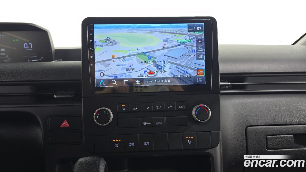 Hyundai Staria 2022