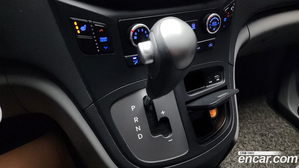 Hyundai Starex 2021