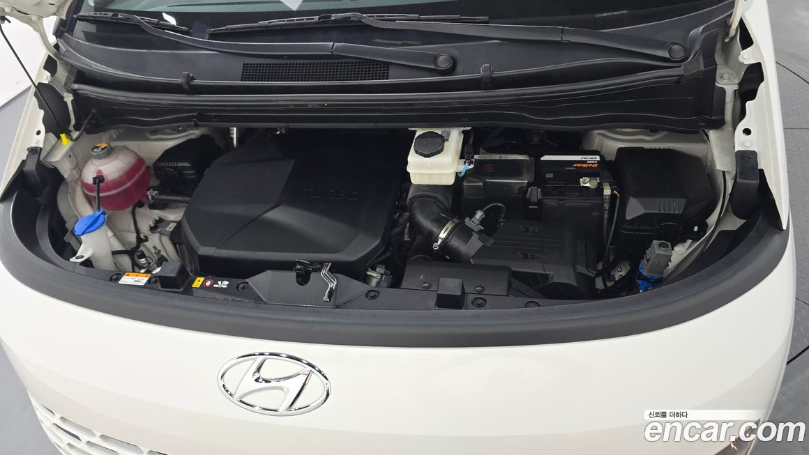 Hyundai Staria 2022