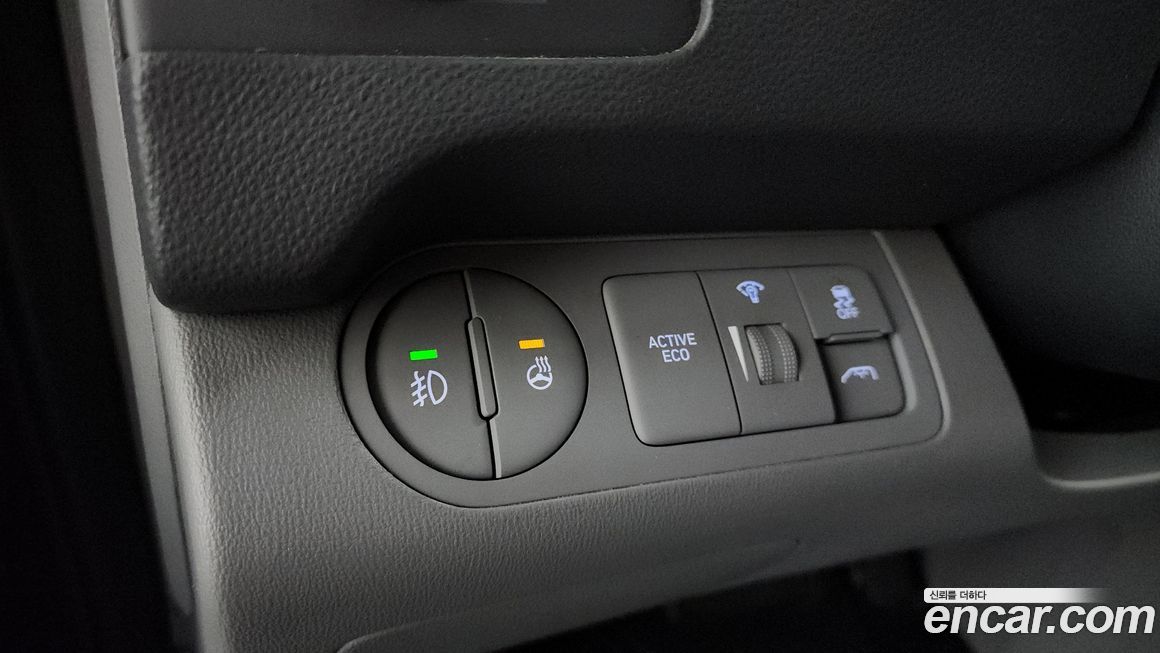 Hyundai Starex 2020