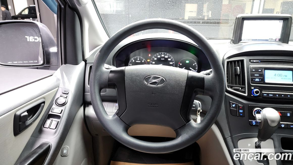 Hyundai Starex 2021
