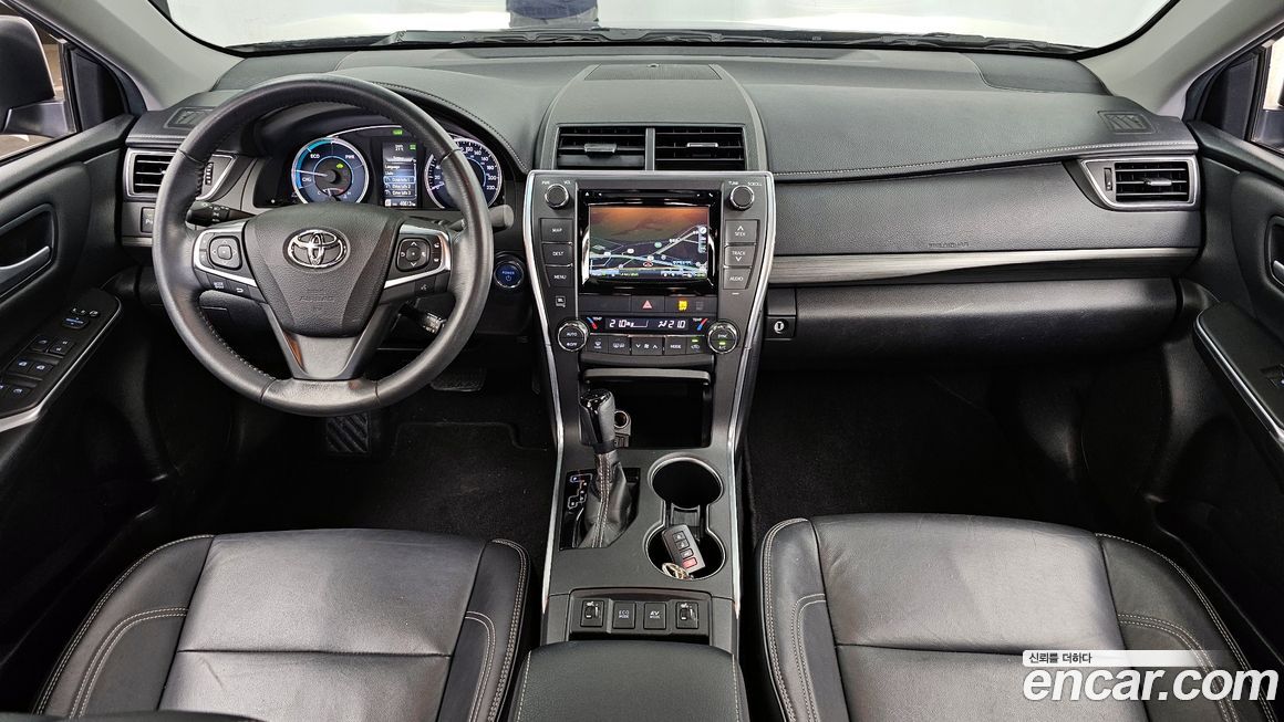 Toyota Camry 2017