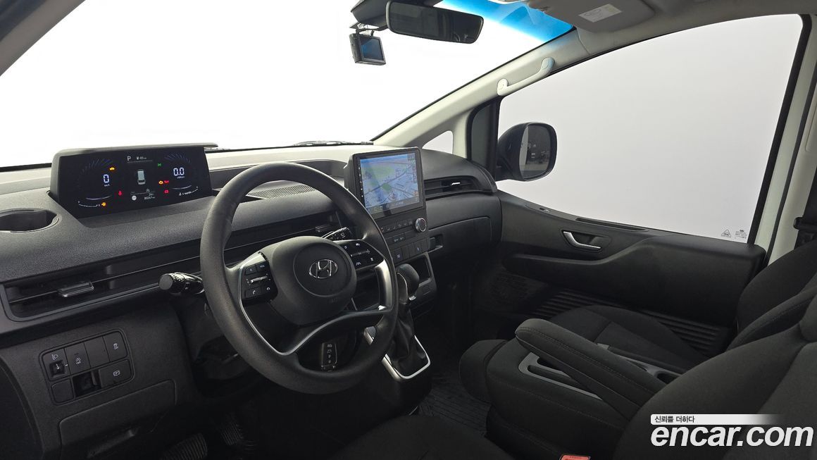 Hyundai Staria 2022