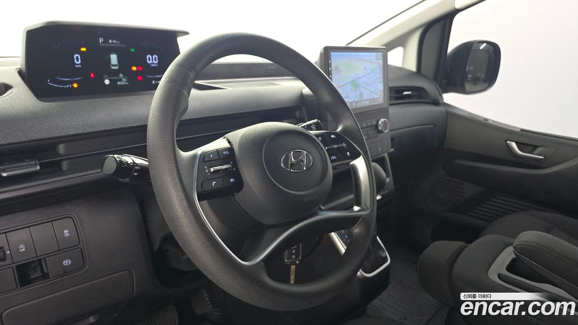 Hyundai Staria 2022