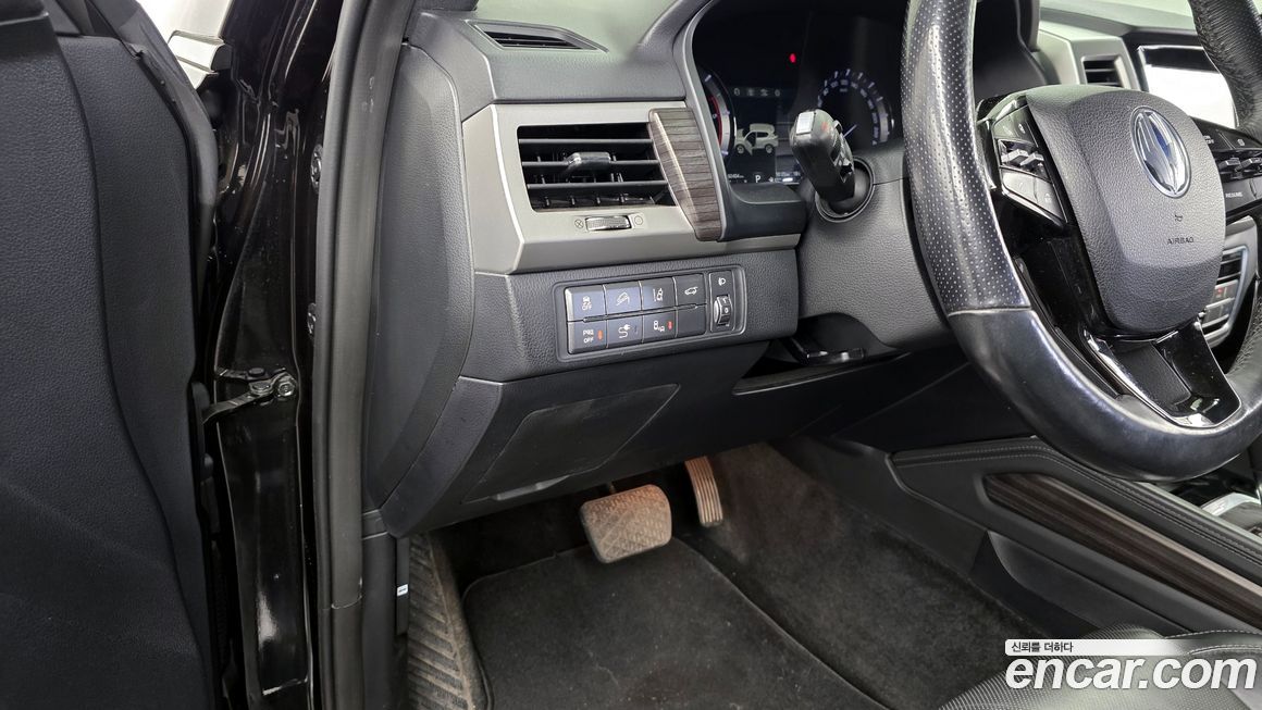 KG_Mobility_Ssangyong Rexton 2018