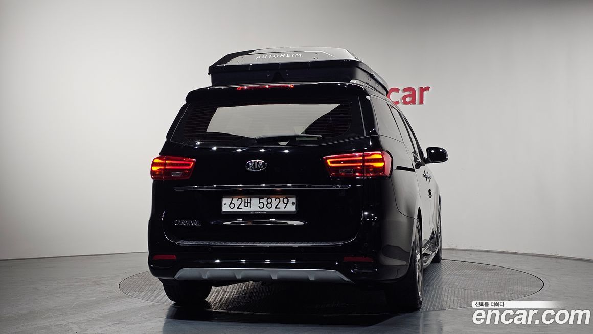 Kia Canival 2019