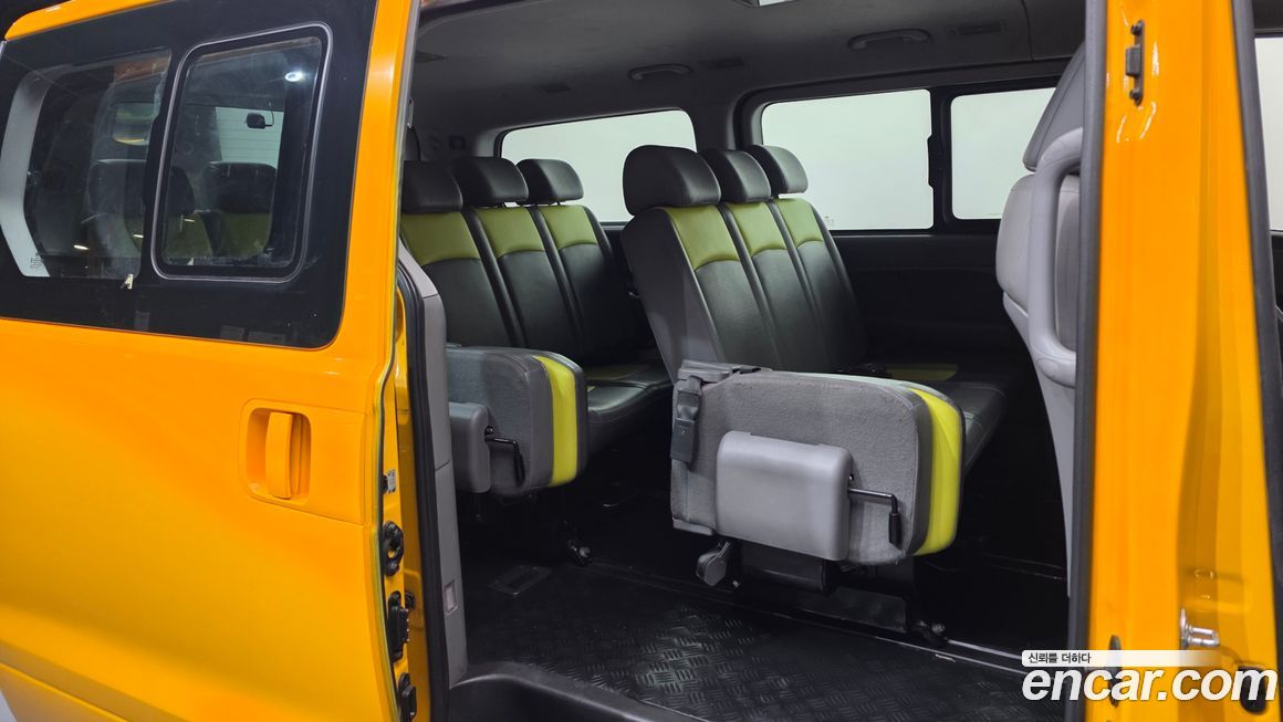 Hyundai Starex 2019