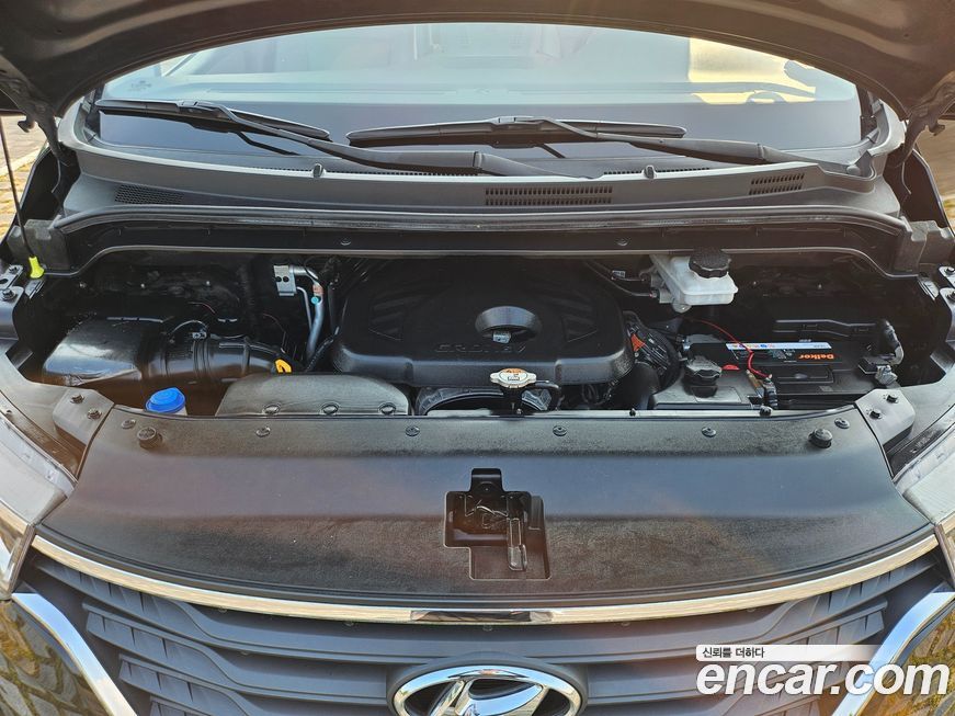 Hyundai Starex 2019