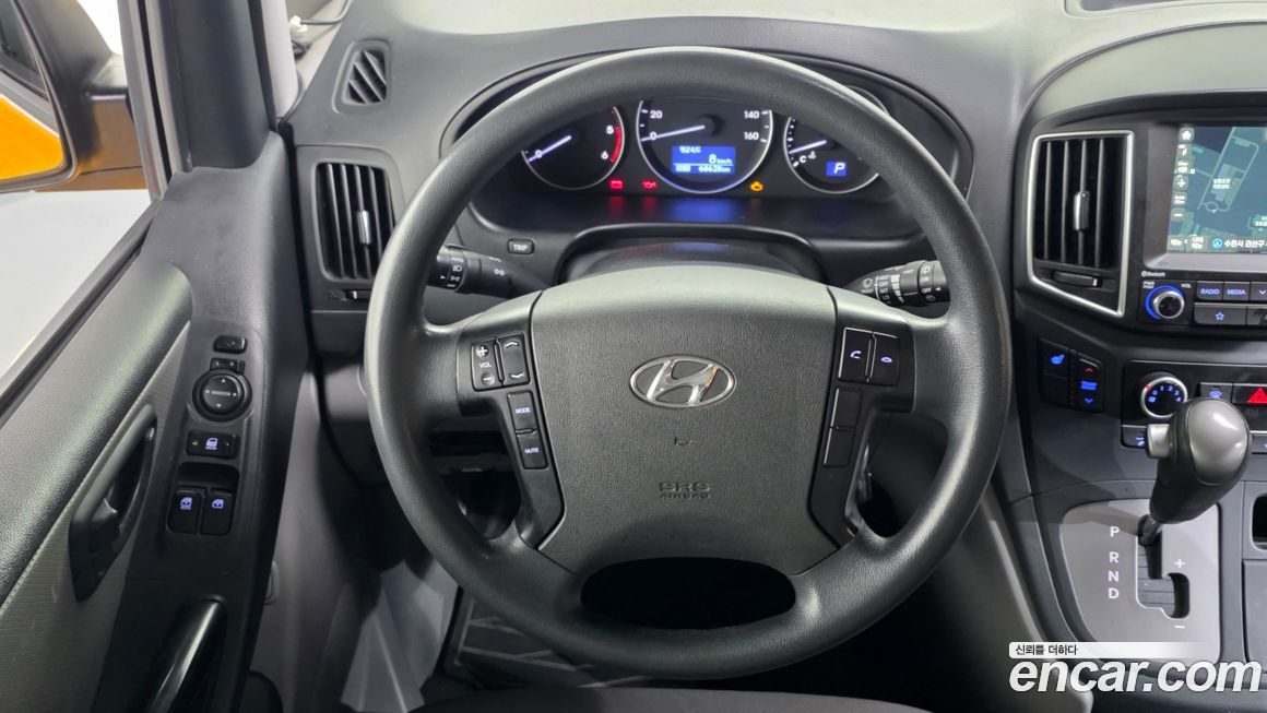 Hyundai Starex 2019