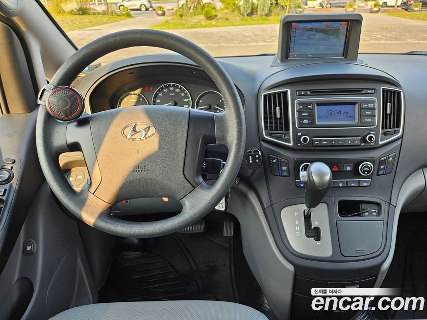 Hyundai Starex 2019