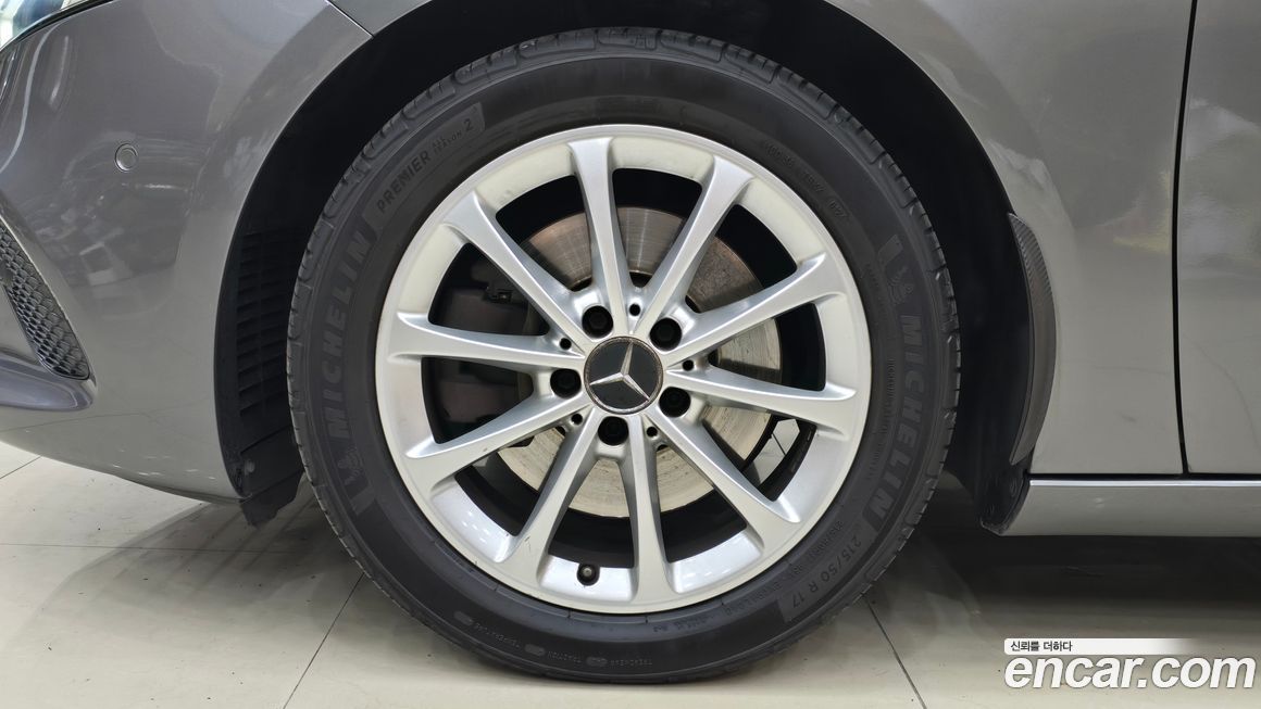 Mercedes-Benz A-Class 2019