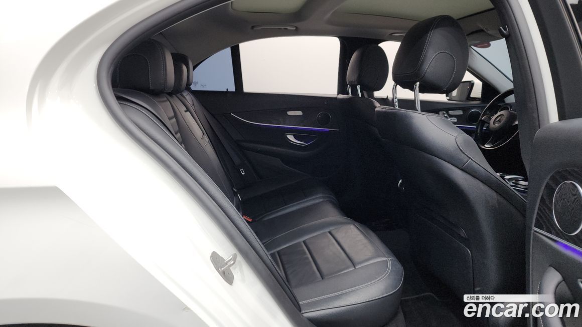 Mercedes-Benz E-Class 2017