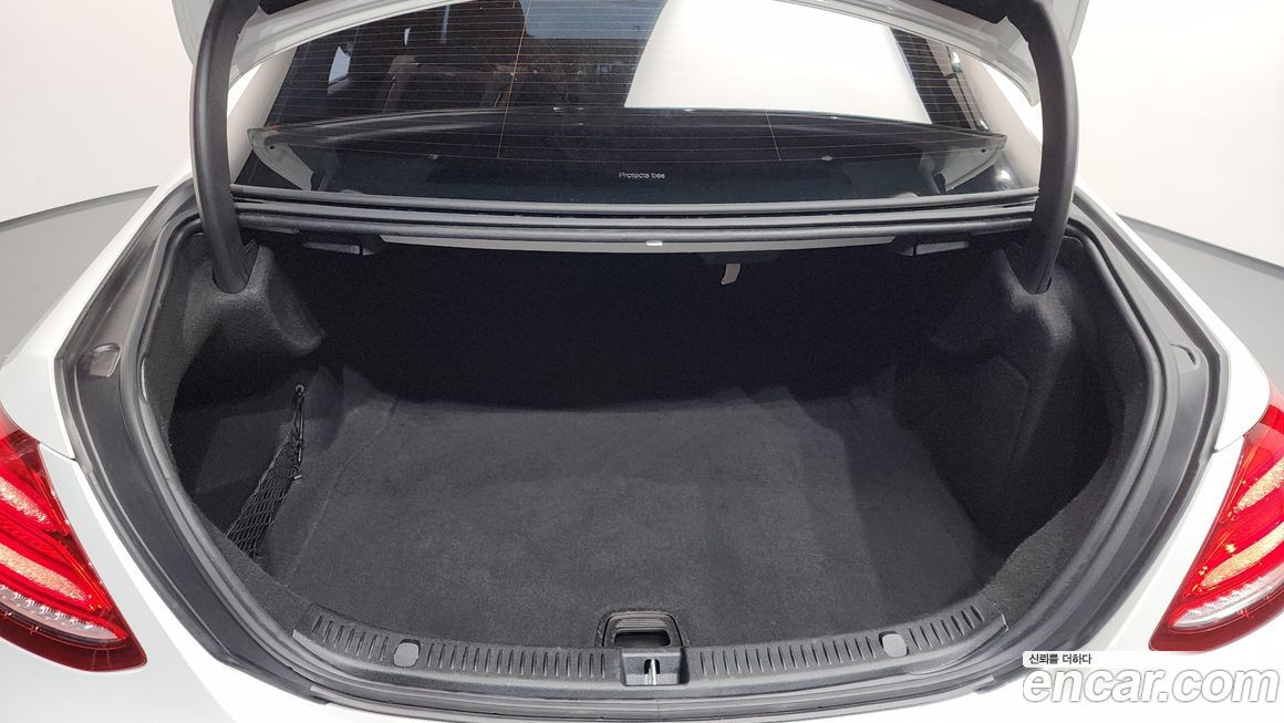 Mercedes-Benz E-Class 2017