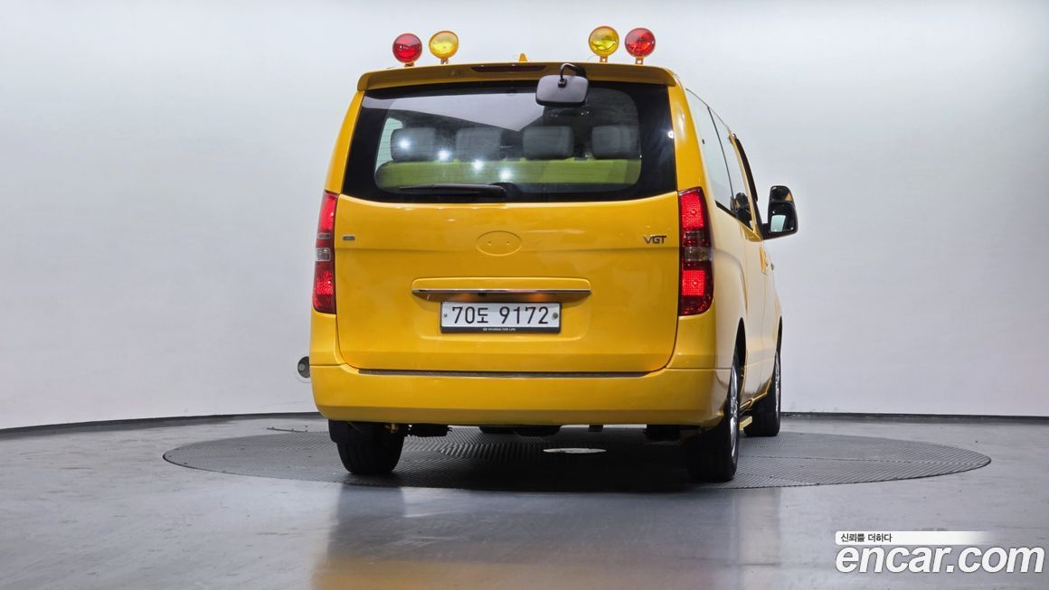 Hyundai Starex 2019