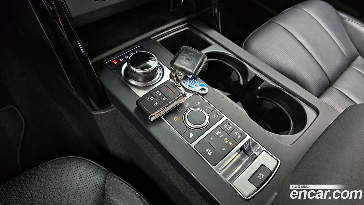 Land Rover Discovery 2018