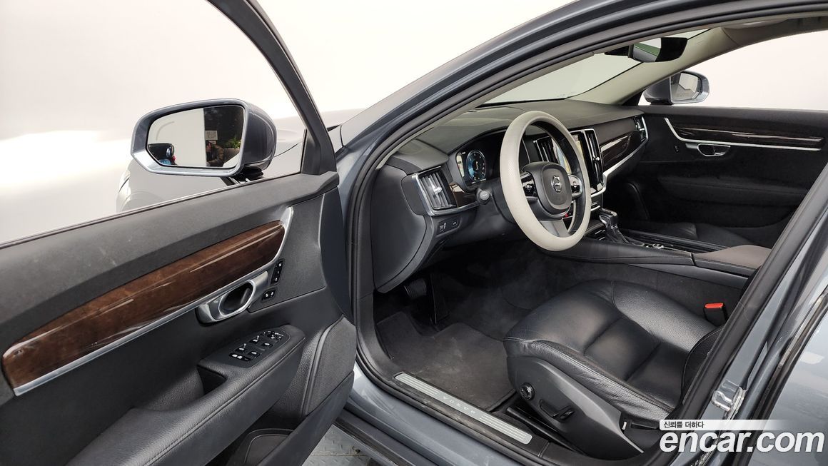 Volvo S90 2017