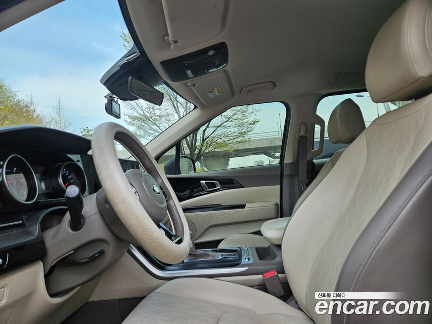 Kia Canival 2021