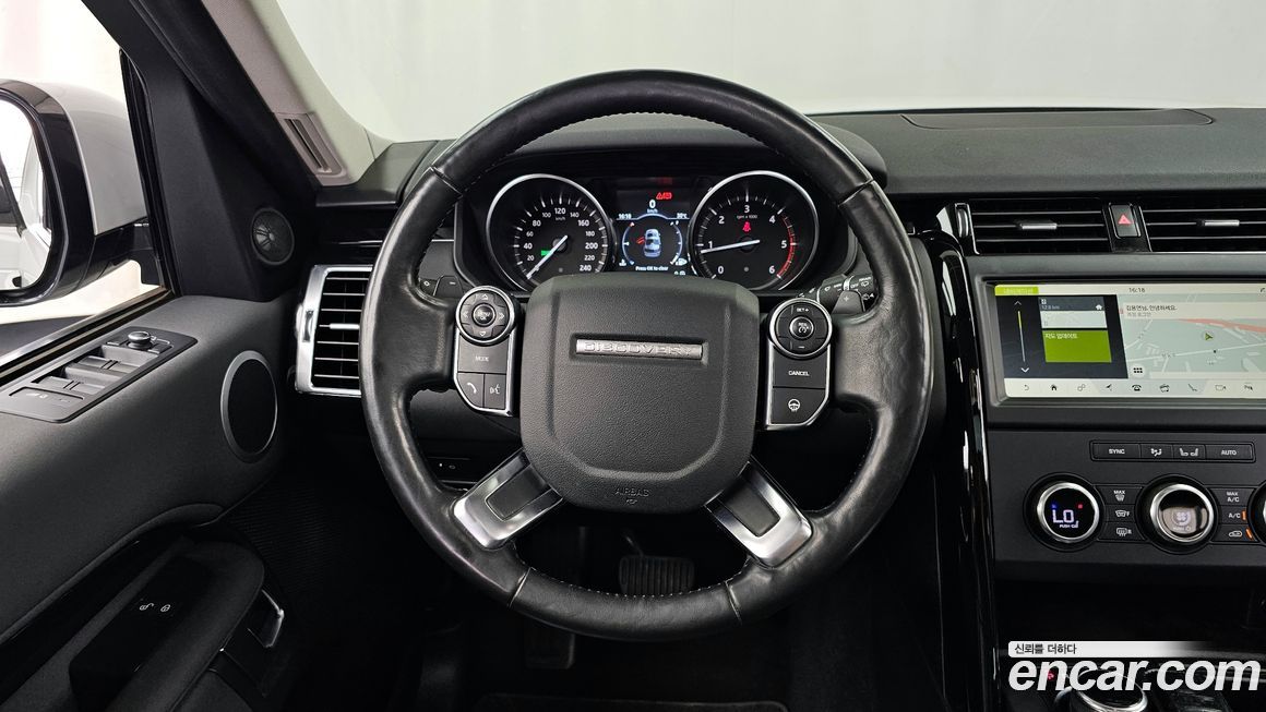 Land Rover Discovery 2018