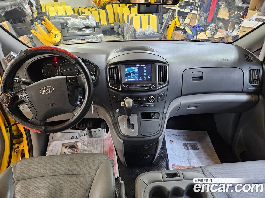 Hyundai Starex 2019