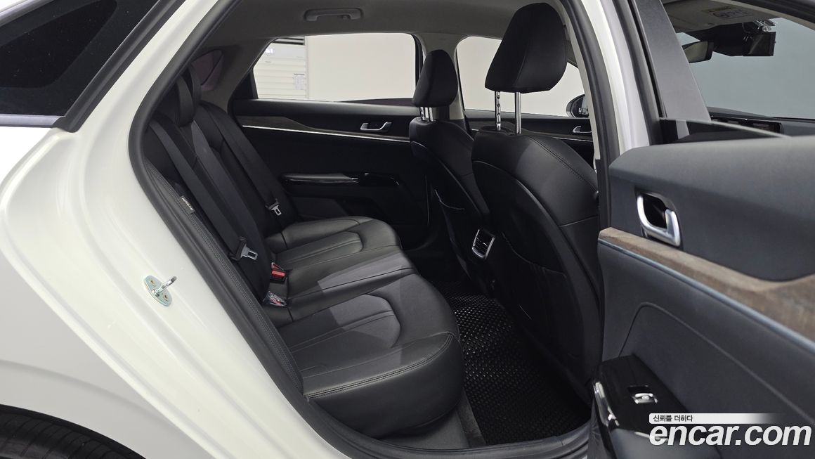 Kia K5 2021