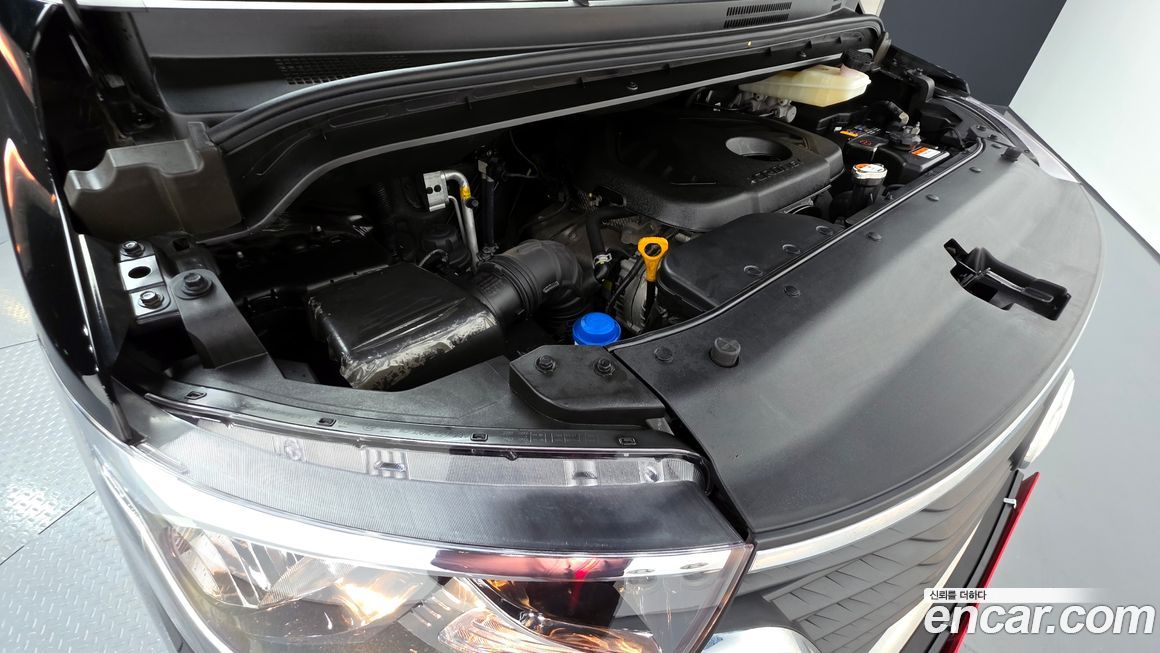 Hyundai Starex 2021