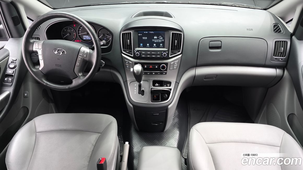 Hyundai Starex 2021