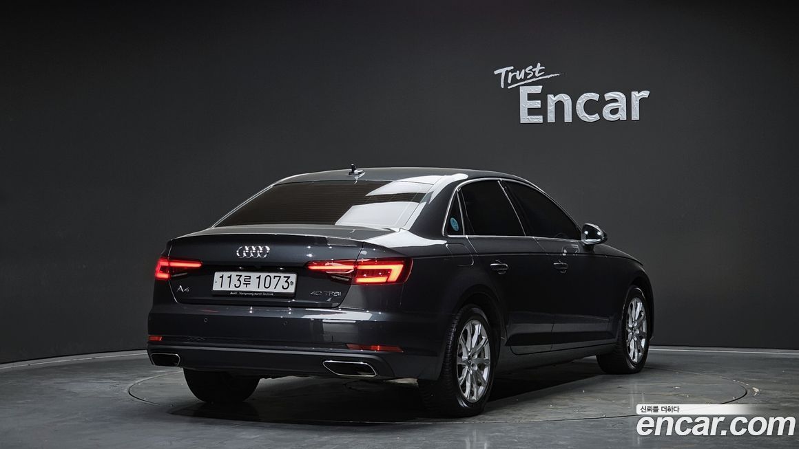 Audi A4 2019