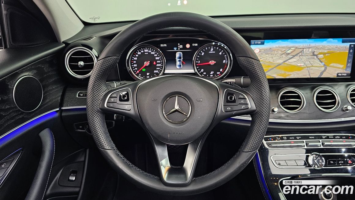 Mercedes-Benz E-Class 2017