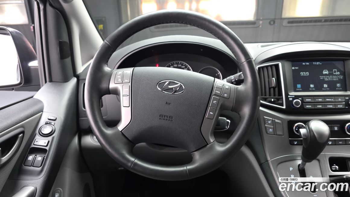 Hyundai Starex 2021