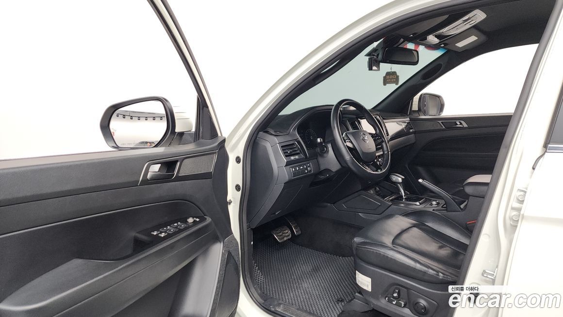 KG_Mobility_Ssangyong Rexton 2022