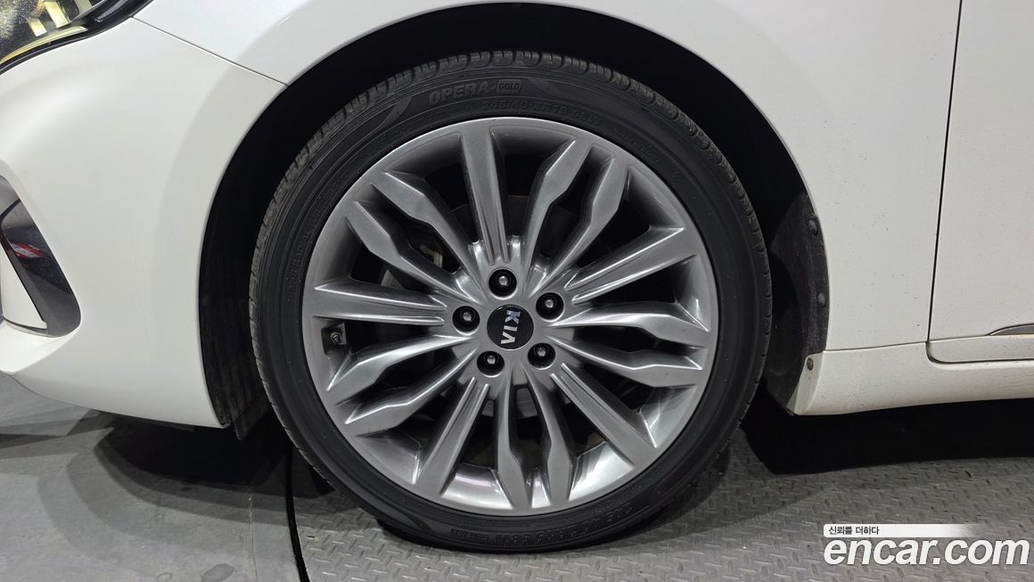 Kia K7 2020
