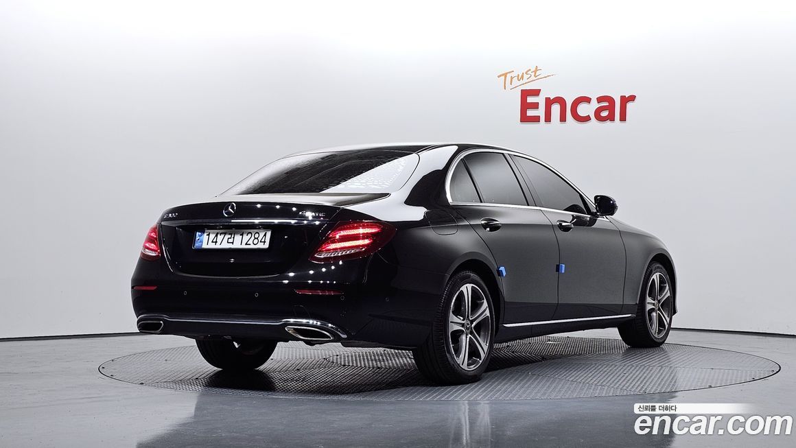 Mercedes-Benz E-Class 2018