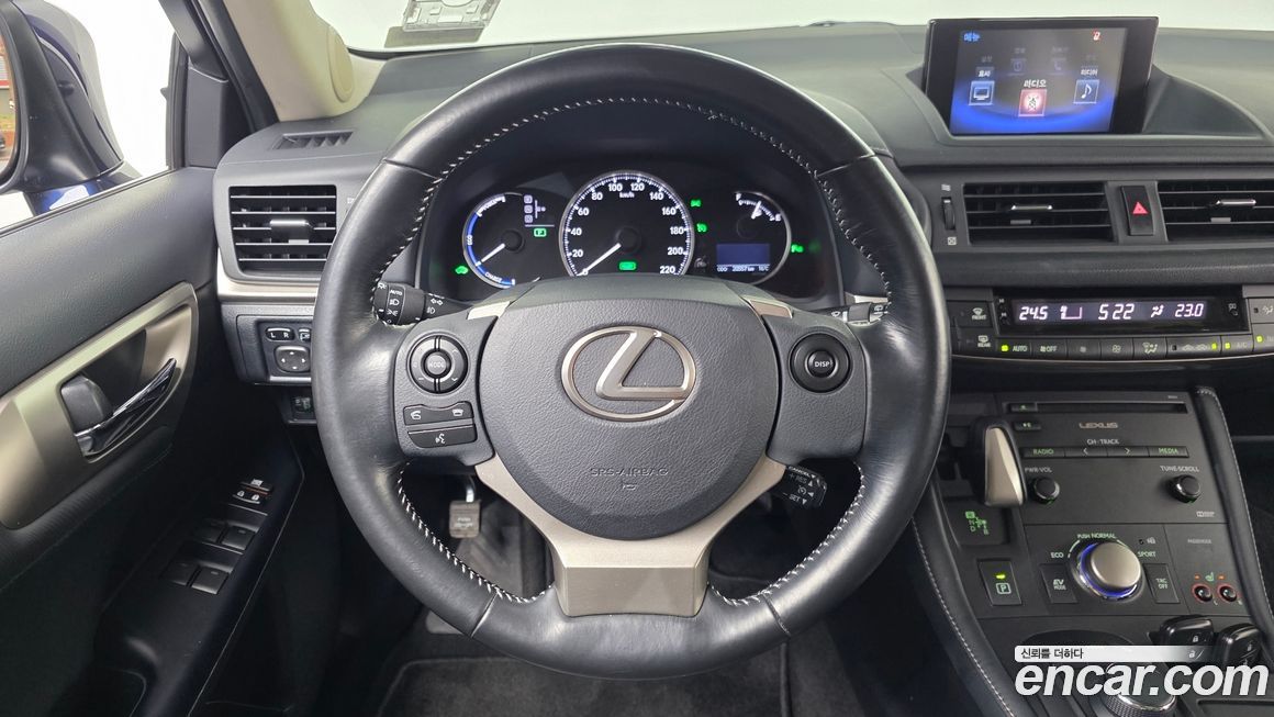 Lexus CT200h 2017