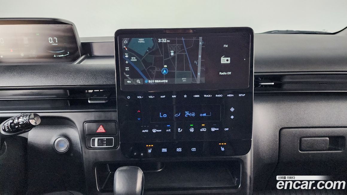 Hyundai Staria 2022