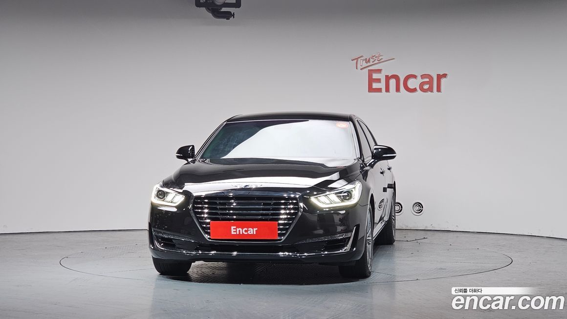 Genesis EQ900 2018