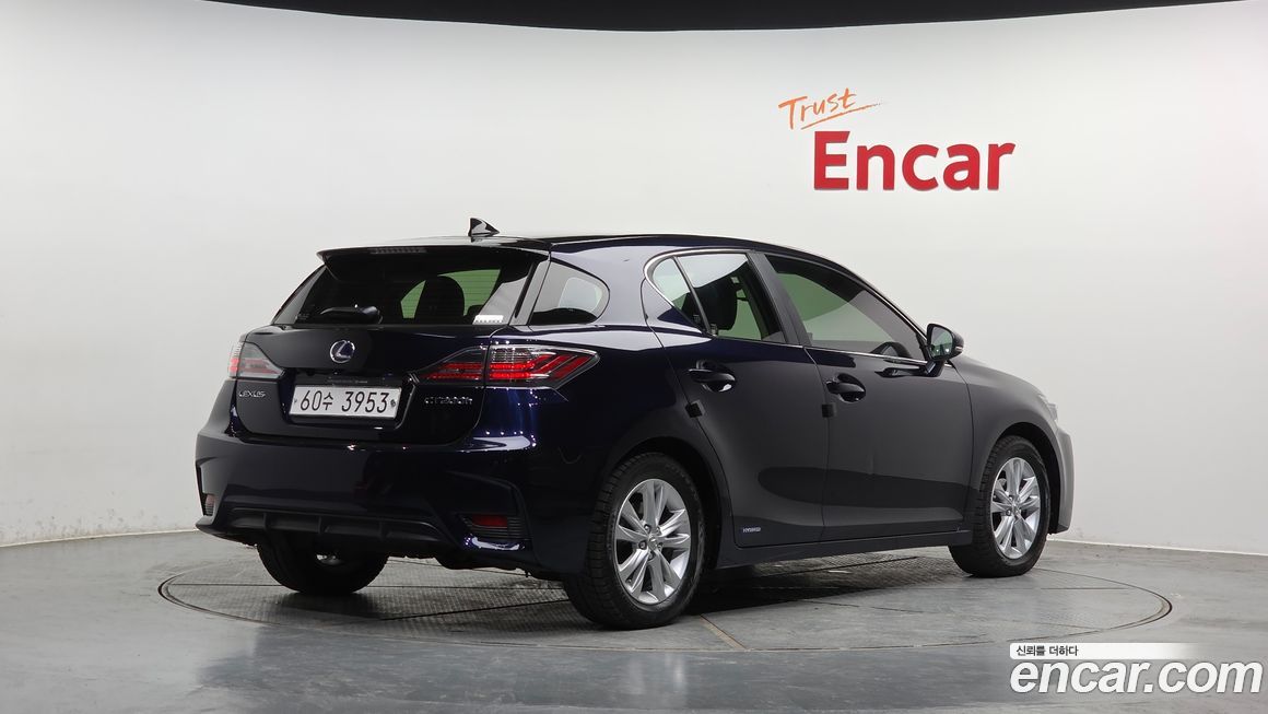 Lexus CT200h 2017