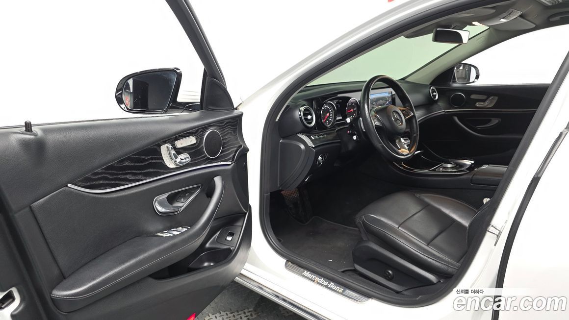 Mercedes-Benz E-Class 2018