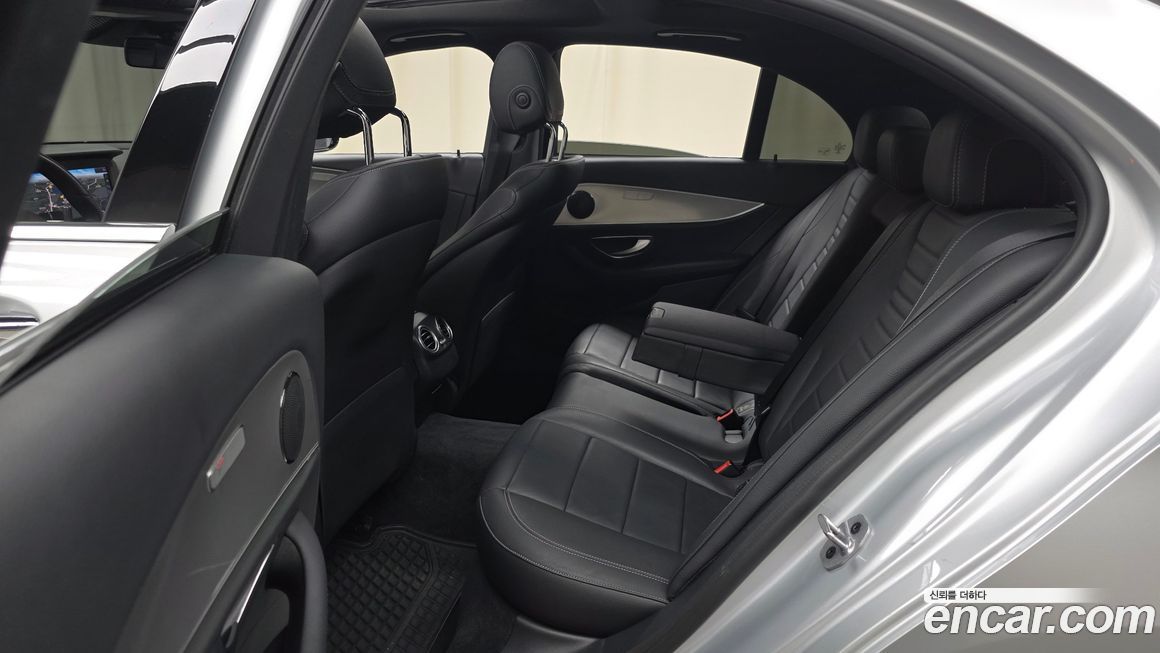 Mercedes-Benz E-Class 2019