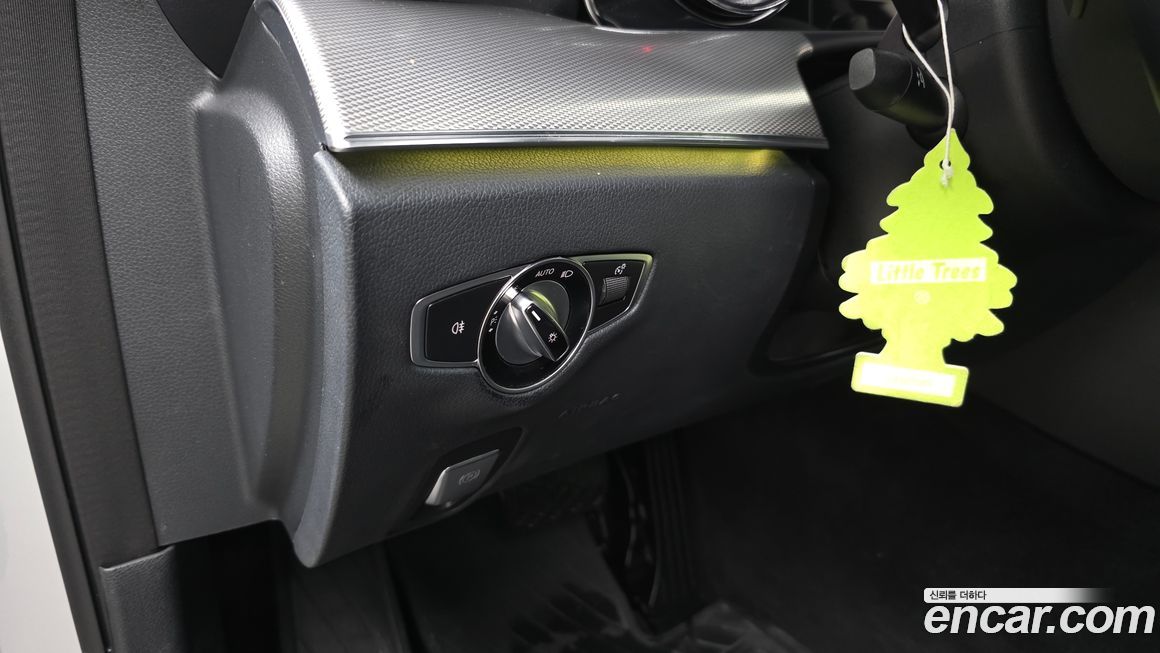 Mercedes-Benz E-Class 2019