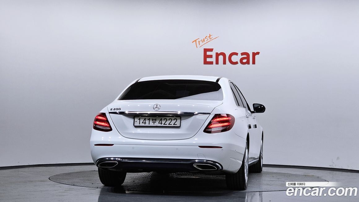 Mercedes-Benz E-Class 2017