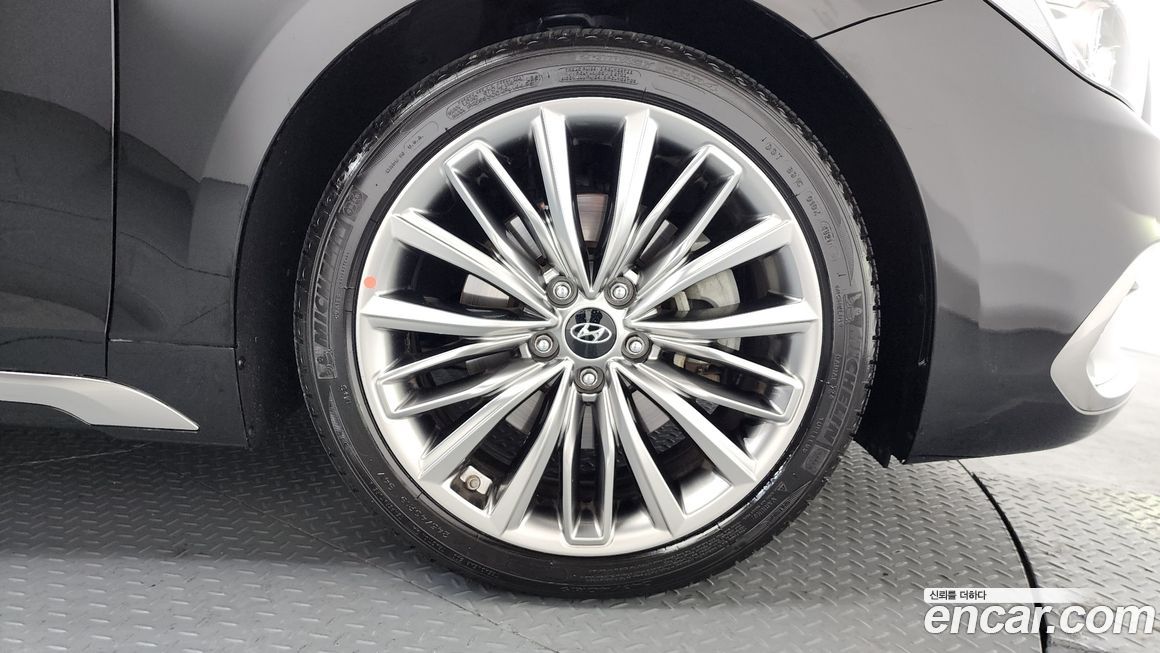 Hyundai Grandeur 2019