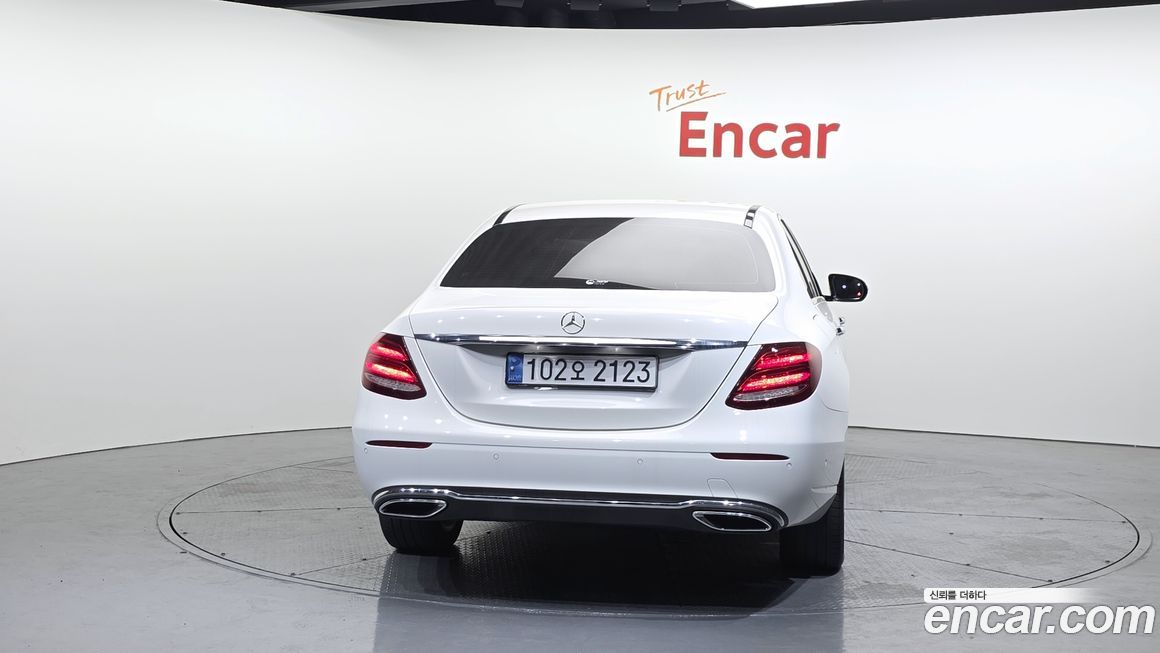 Mercedes-Benz E-Class 2018
