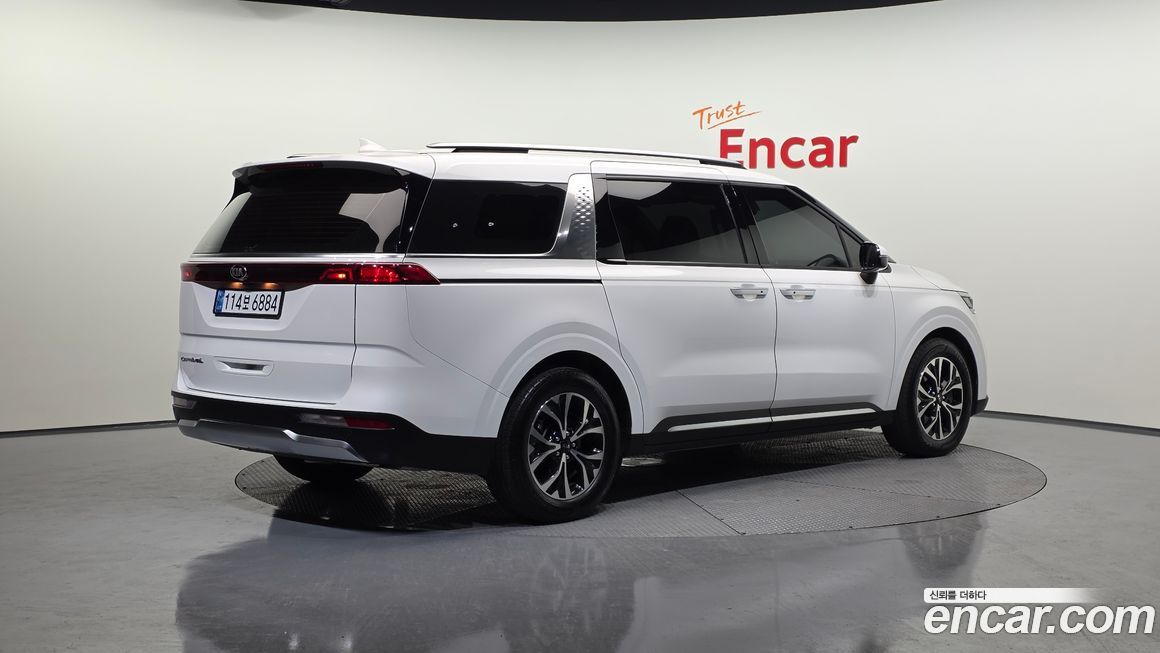 Kia Canival 2021