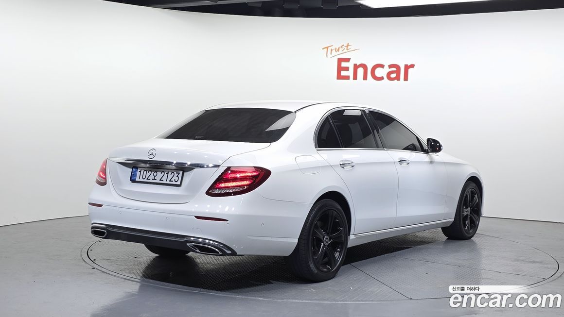 Mercedes-Benz E-Class 2018