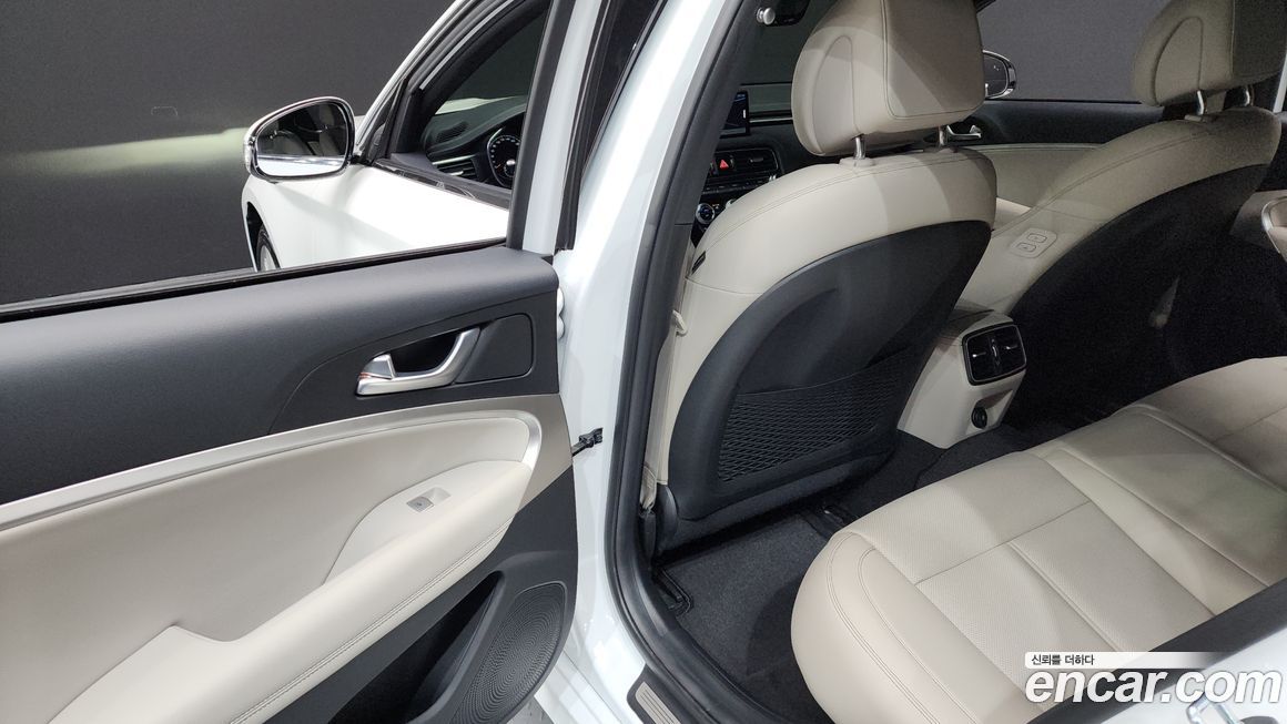 Genesis G70 2021