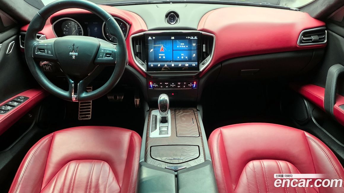 Maserati Ghibli 2016