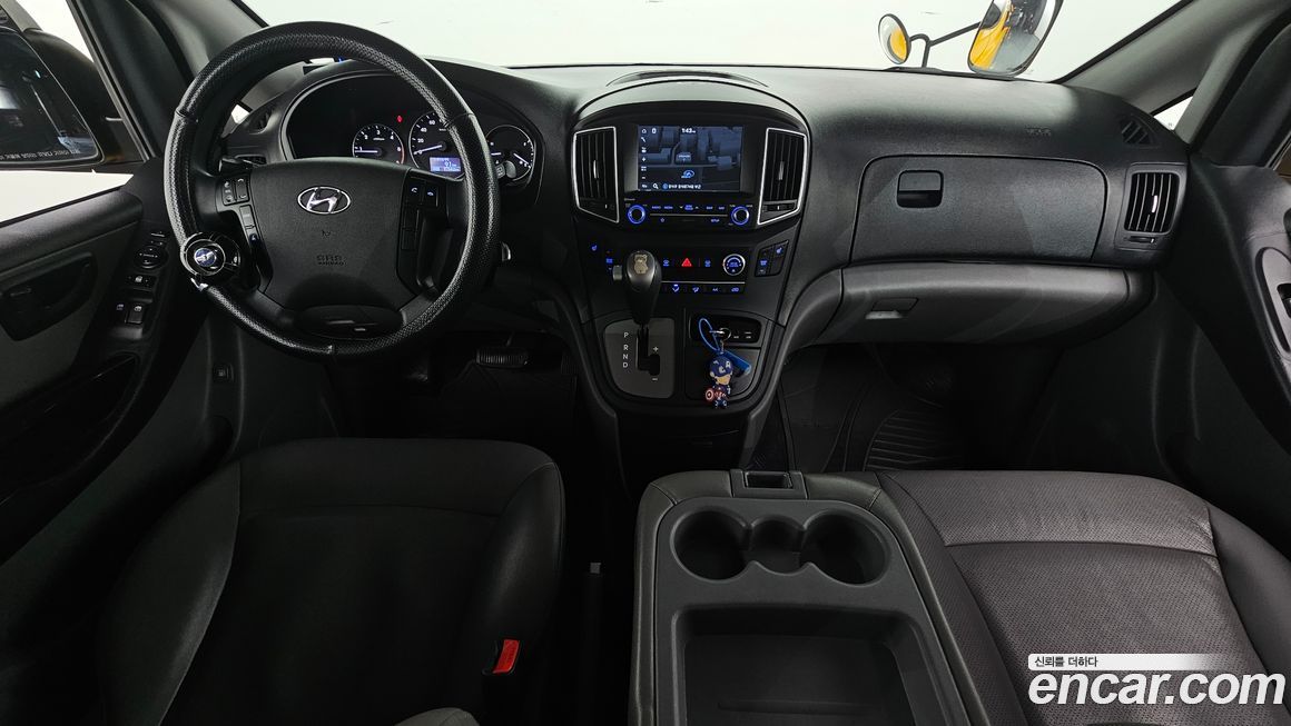 Hyundai Starex 2019