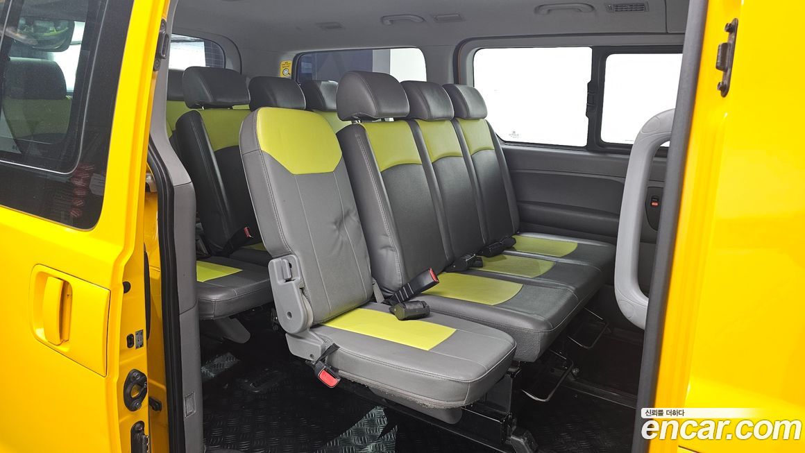 Hyundai Starex 2019