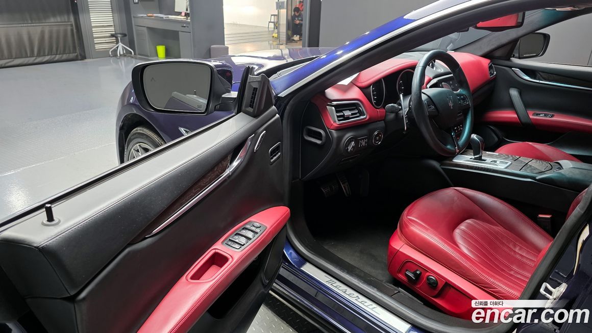 Maserati Ghibli 2016
