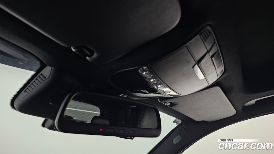 Mercedes-Benz GLC-Class 2016